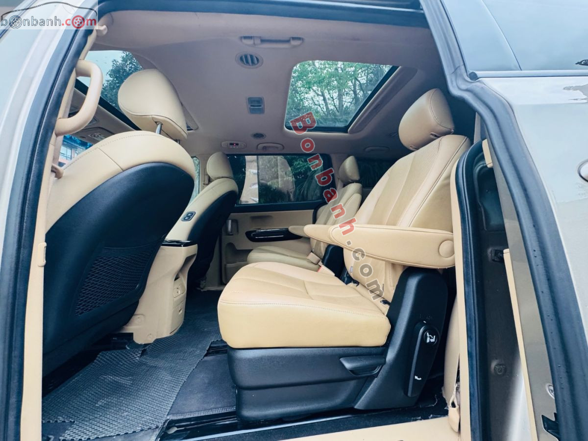 Bán ô tô Kia Sedona 2.2 DAT Luxury - 2019 - xe cũ