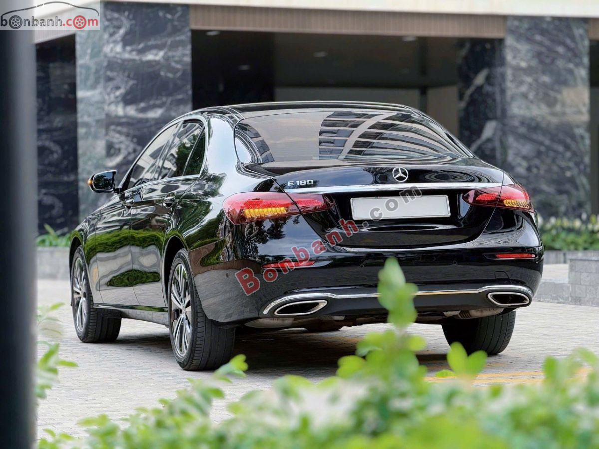 Bán ô tô Mercedes Benz E class E180 - 2022 - xe cũ