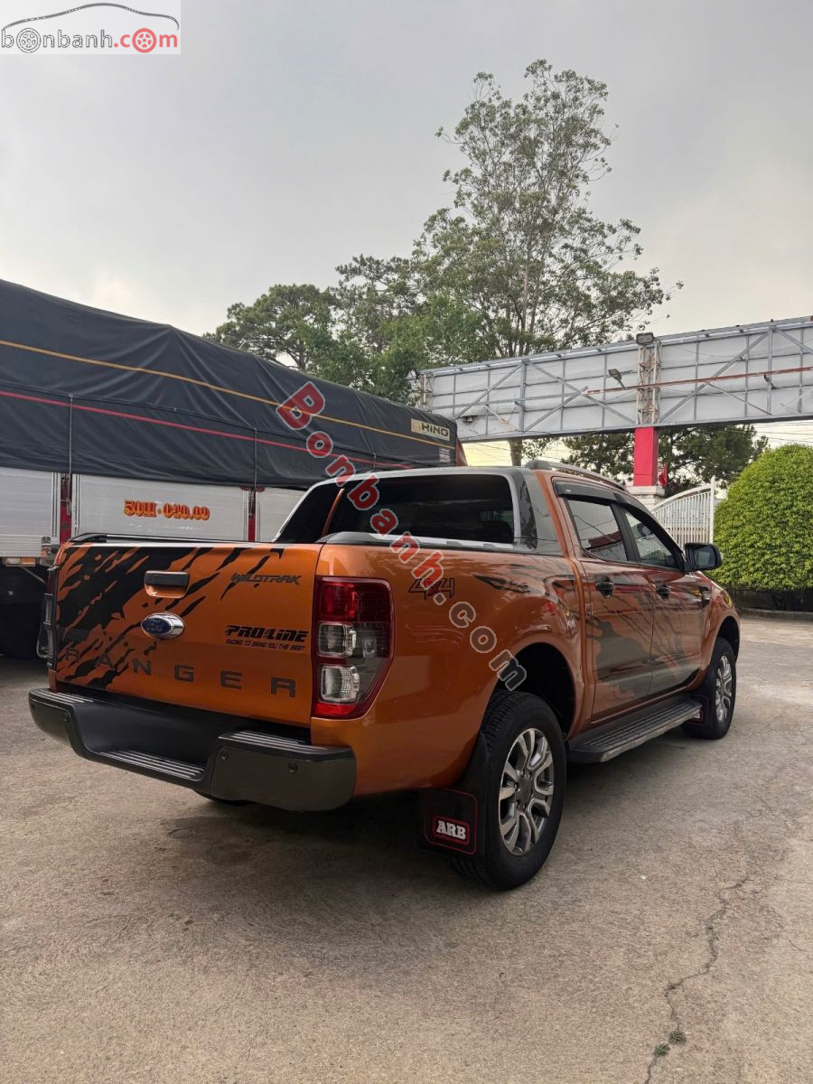 Bán ô tô Ford Ranger Wildtrak 3.2L 4x4 AT - 2016 - xe cũ