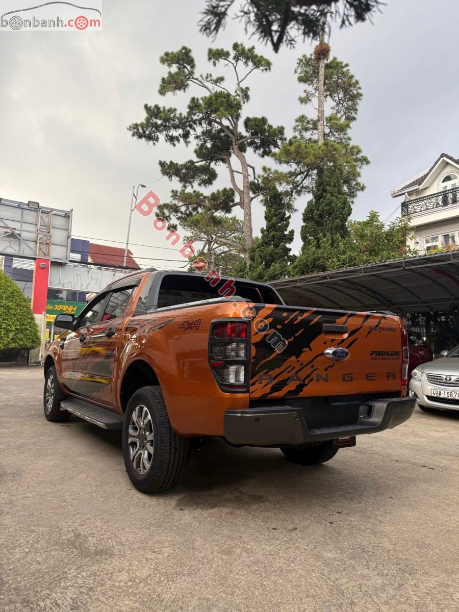 Bán ô tô Ford Ranger Wildtrak 3.2L 4x4 AT - 2016 - xe cũ