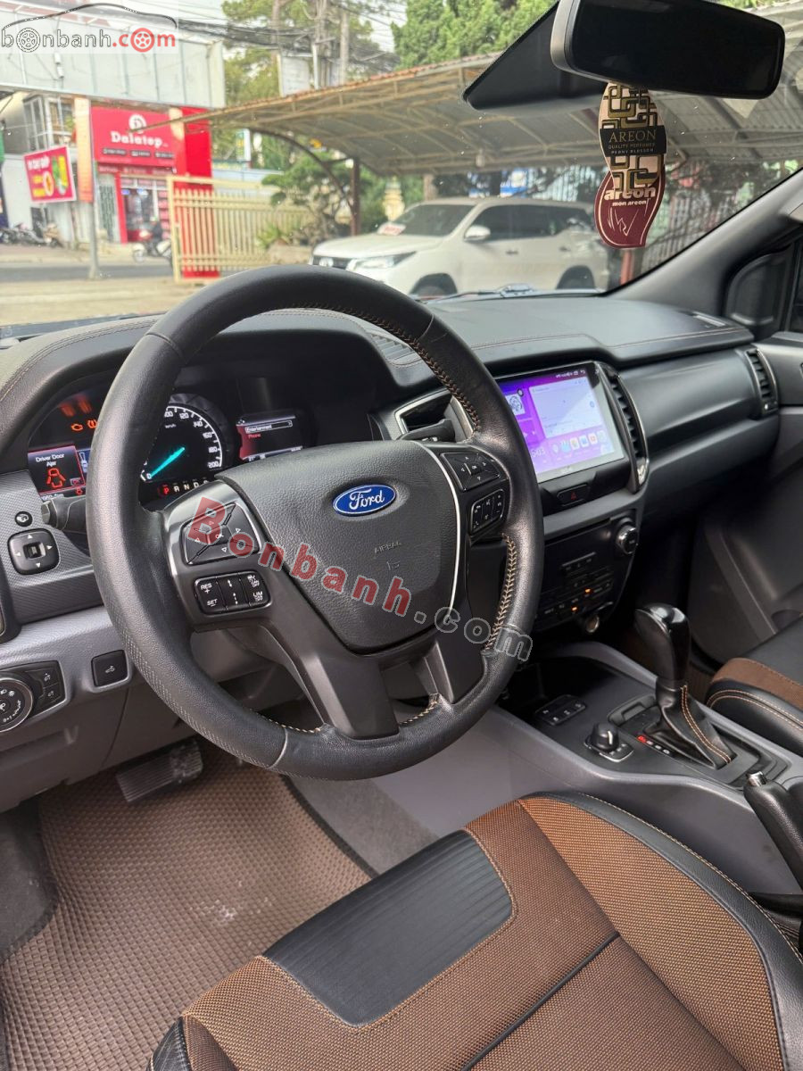 Bán ô tô Ford Ranger Wildtrak 3.2L 4x4 AT - 2016 - xe cũ