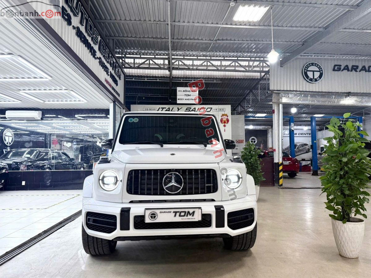 Bán ô tô Mercedes Benz G class G63 AMG - 2022 - xe cũ
