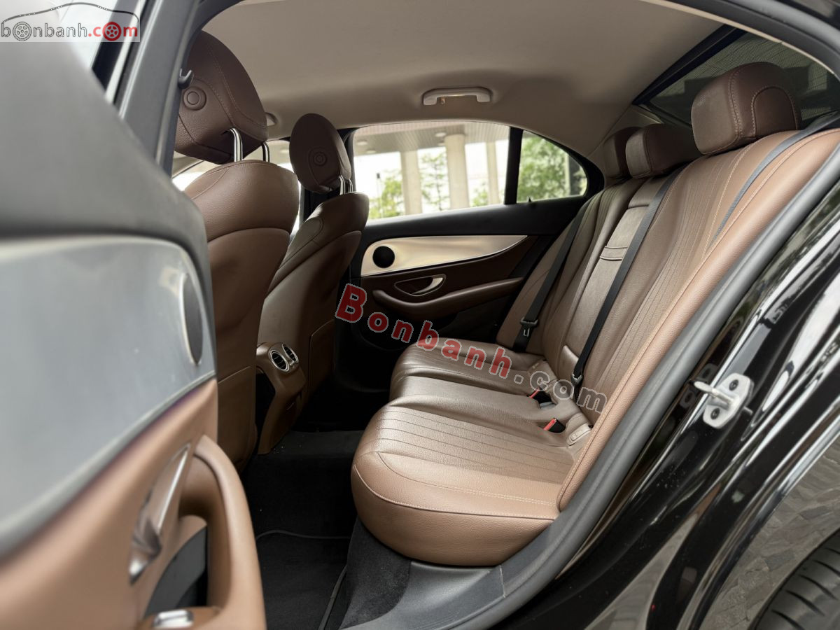 Bán ô tô Mercedes Benz E class E180 - 2022 - xe cũ