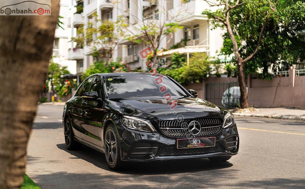 Bán ô tô Mercedes Benz C class C300 AMG - 2019 - xe cũ