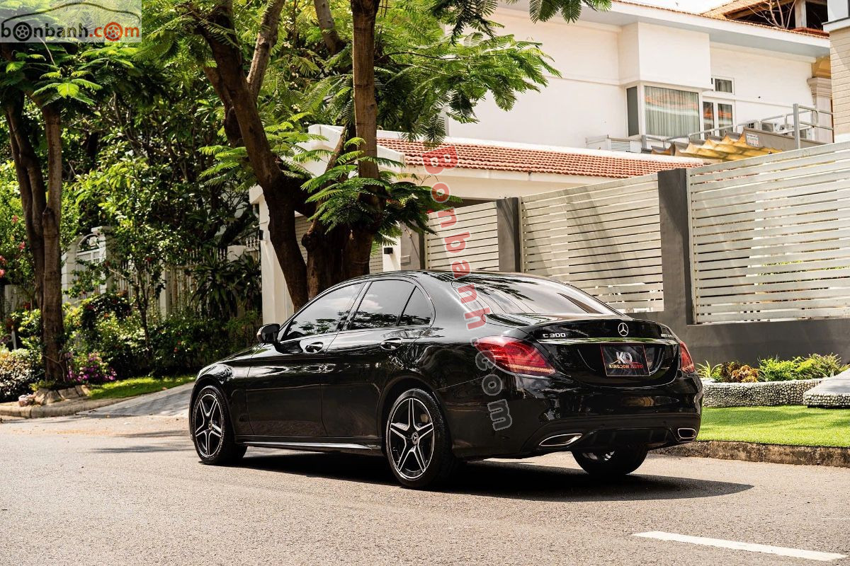 Bán ô tô Mercedes Benz C class C300 AMG - 2019 - xe cũ