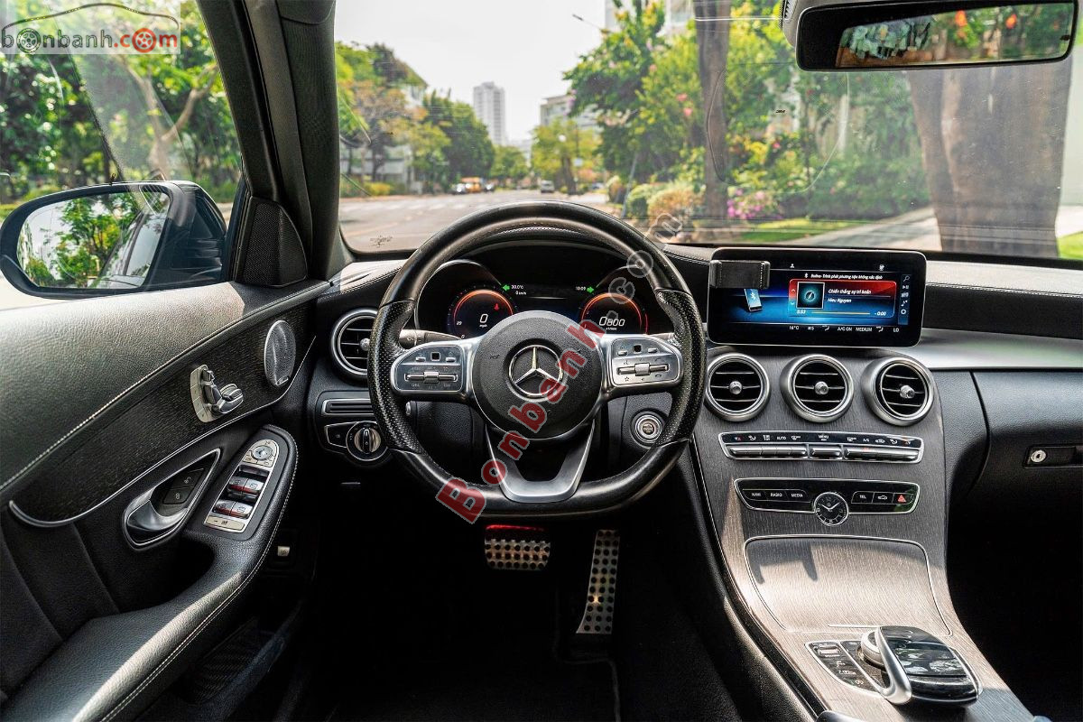 Bán ô tô Mercedes Benz C class C300 AMG - 2019 - xe cũ