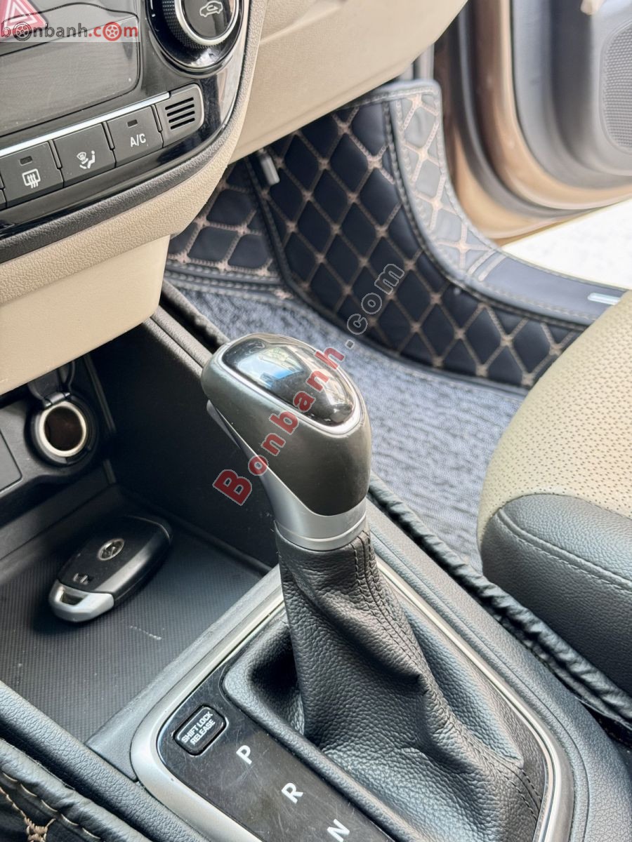 Bán ô tô Hyundai Accent 1.4 ATH - 2020 - xe cũ