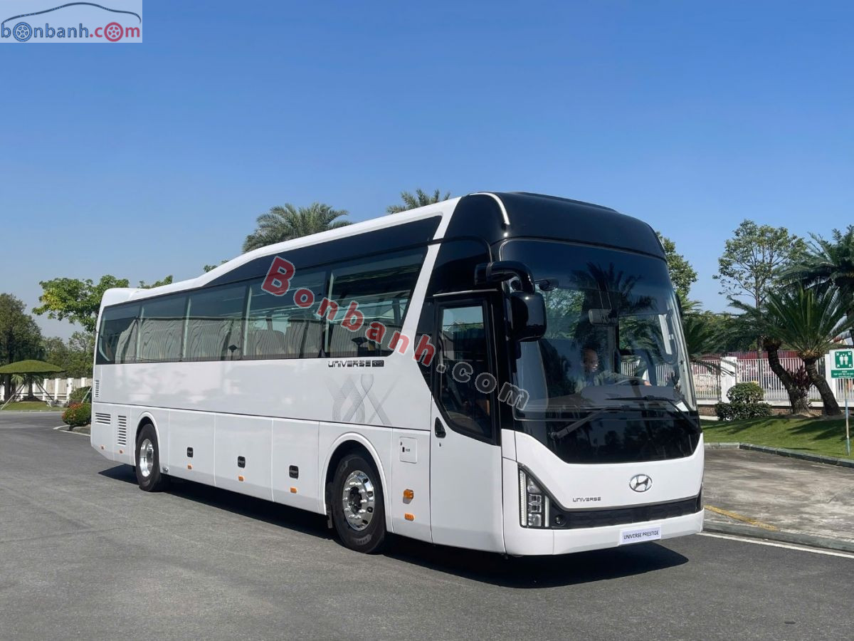 Bán ô tô Hyundai Universe Prestige 47S - 2026 - xe mới