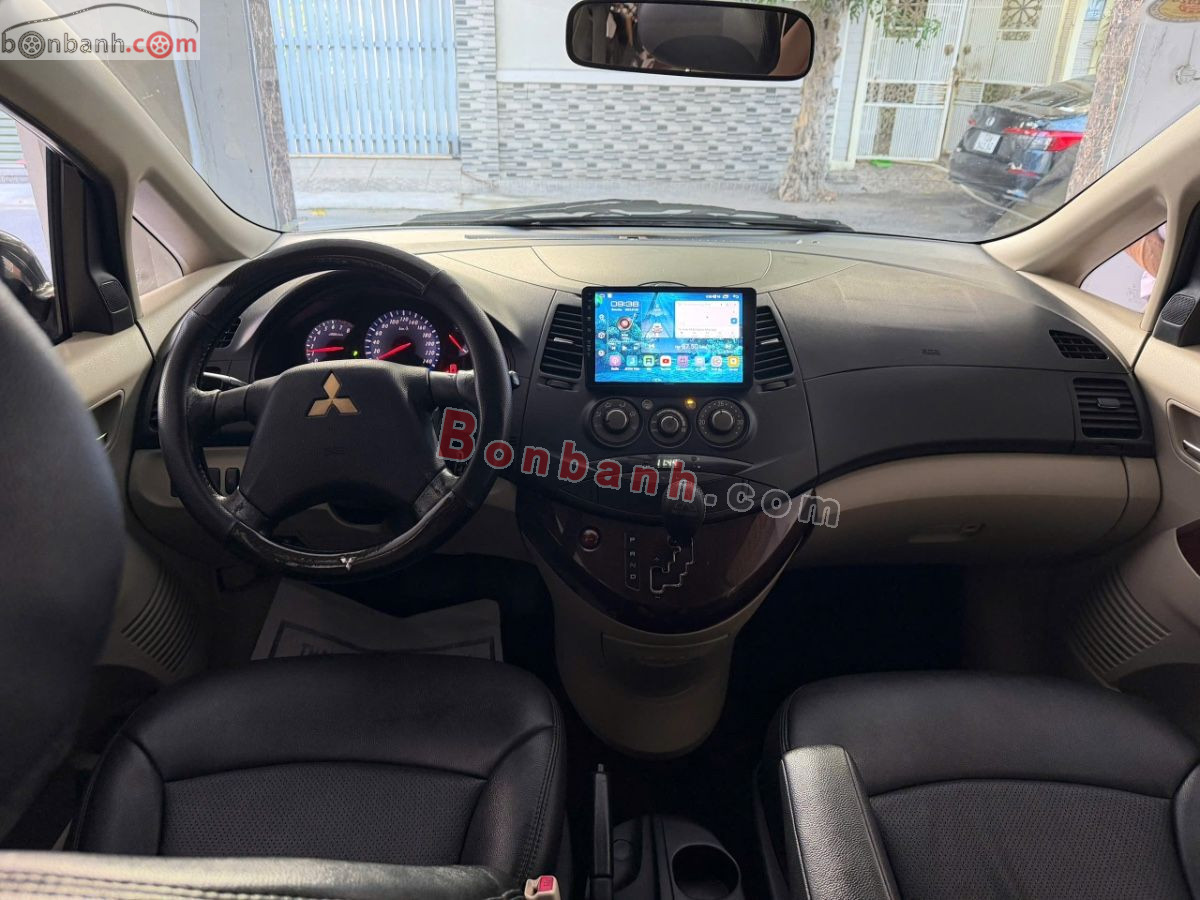 Bán ô tô Mitsubishi Grandis 2.4 AT - 2008 - xe cũ
