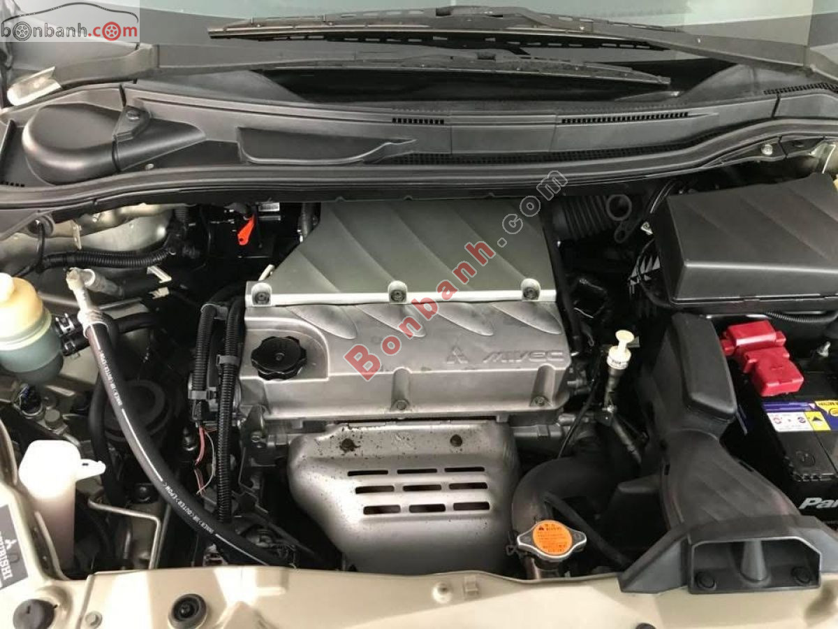 Bán ô tô Mitsubishi Grandis 2.4 AT - 2008 - xe cũ