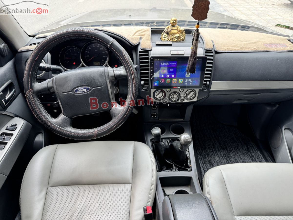 Bán ô tô Ford Everest 2.5L 4x4 MT - 2014 - xe cũ