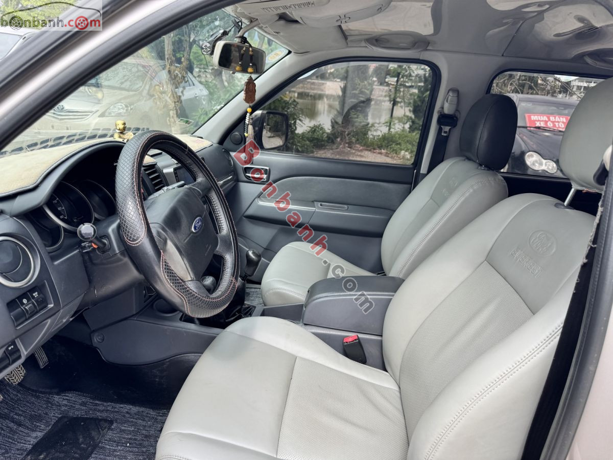 Bán ô tô Ford Everest 2.5L 4x4 MT - 2014 - xe cũ
