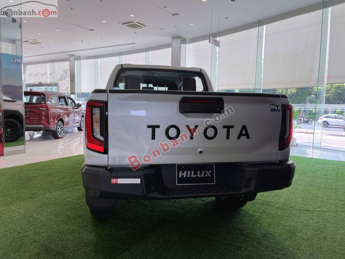 Bán ô tô Toyota Hilux Pro 2.8L 4x2 AT - 2026 - xe mới