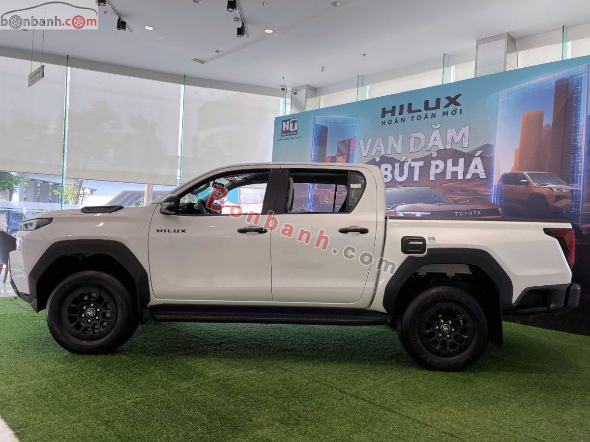 Bán ô tô Toyota Hilux Pro 2.8L 4x2 AT - 2026 - xe mới