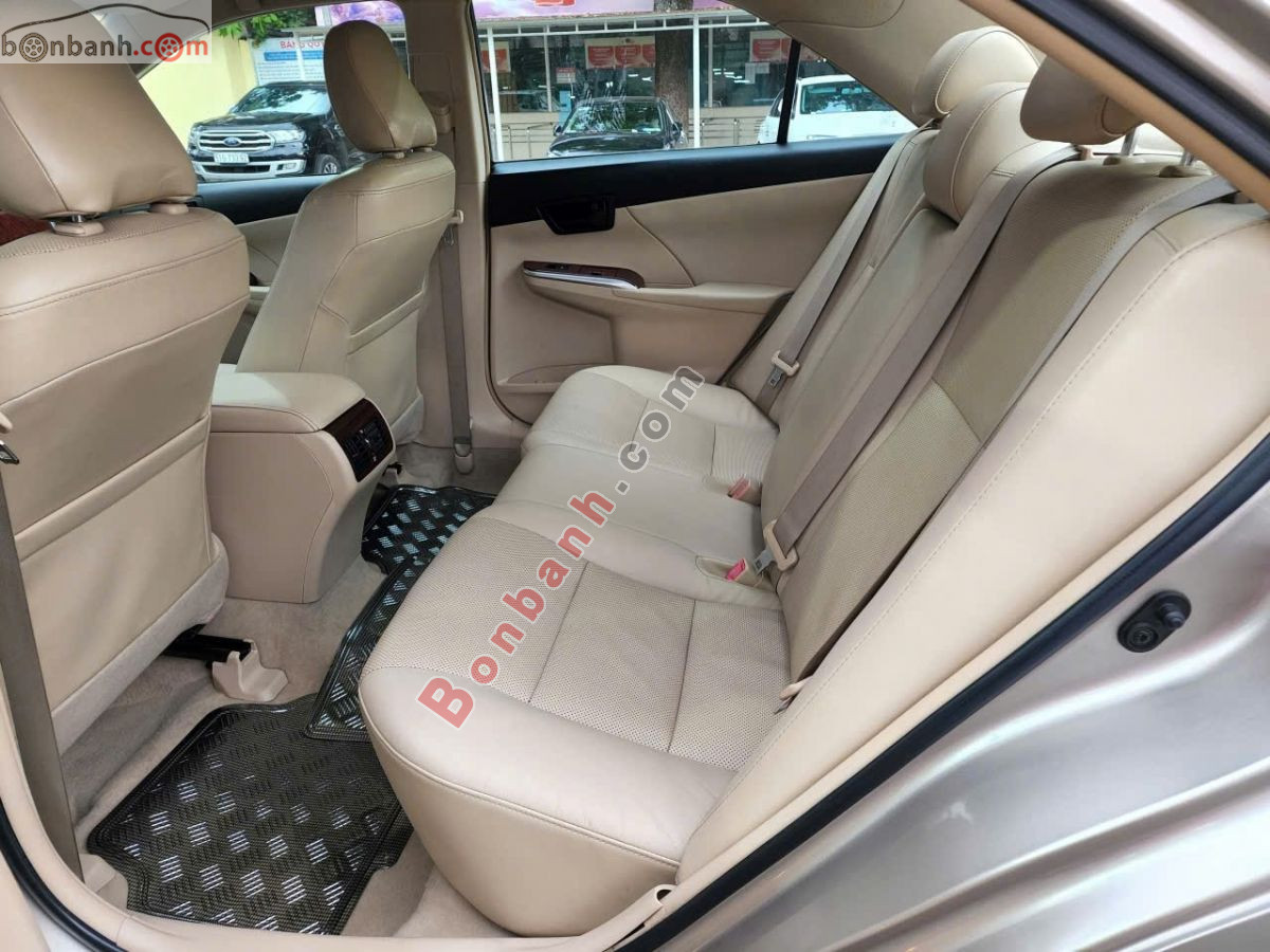 Bán ô tô Toyota Camry 2.0E - 2014 - xe cũ