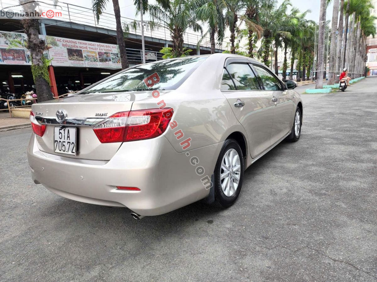 Bán ô tô Toyota Camry 2.0E - 2014 - xe cũ