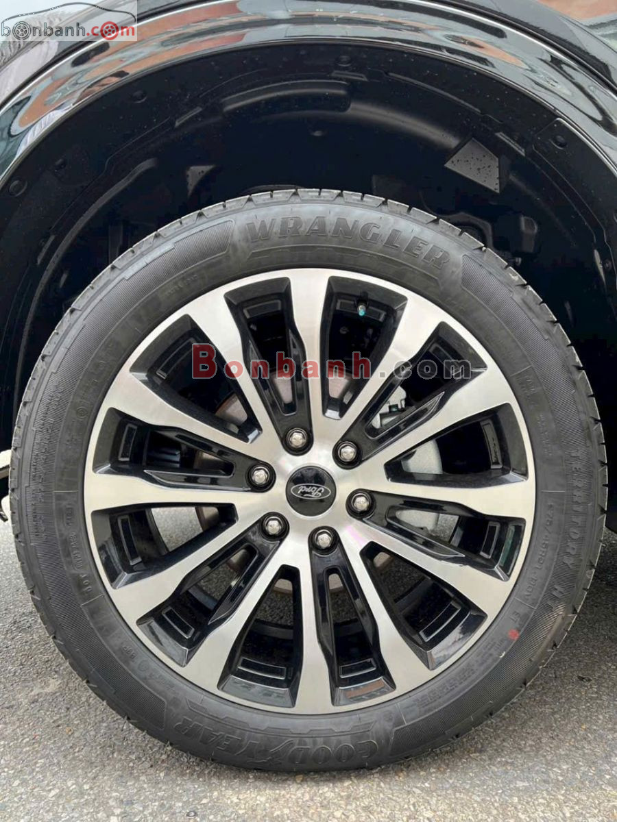 Bán ô tô Ford Everest Platinum+ 2.3L 4x4 AT - 2026 - xe mới