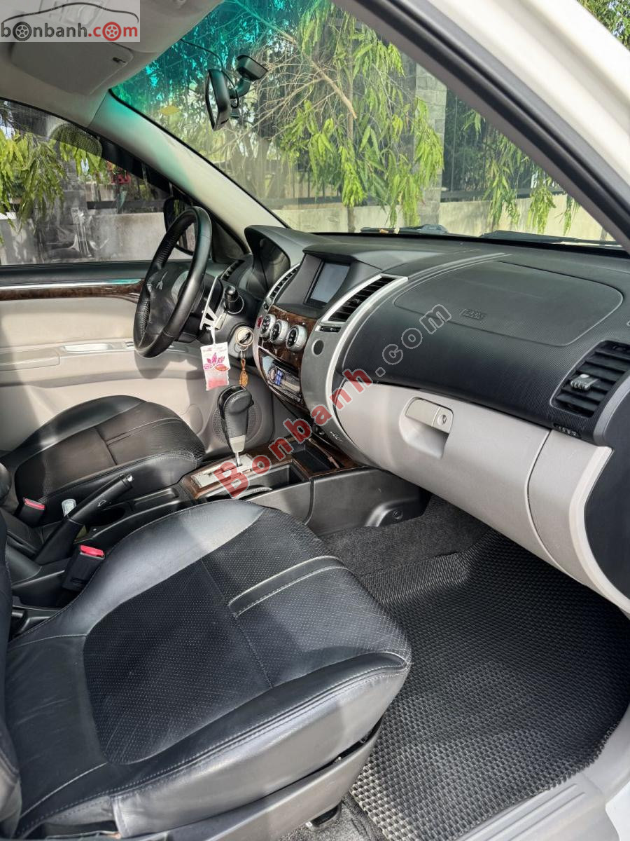 Bán ô tô Mitsubishi Pajero Sport G 4x2 AT - 2012 - xe cũ