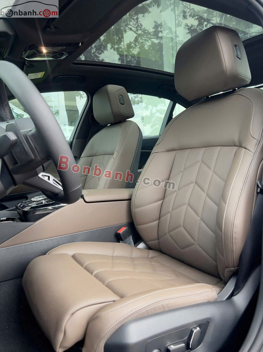 Bán ô tô BMW 5 Series 530i M Sport - 2026 - xe mới
