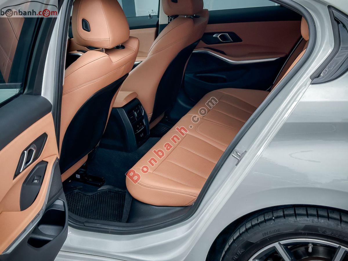 Bán ô tô BMW 3 Series 320i Sport Line - 2024 - xe cũ