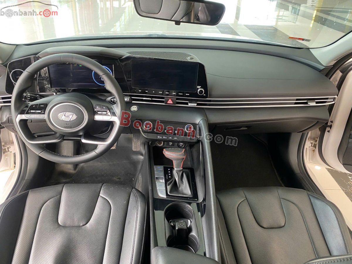 Bán ô tô Hyundai Elantra 1.6 AT Đặc biệt - 2024 - xe cũ