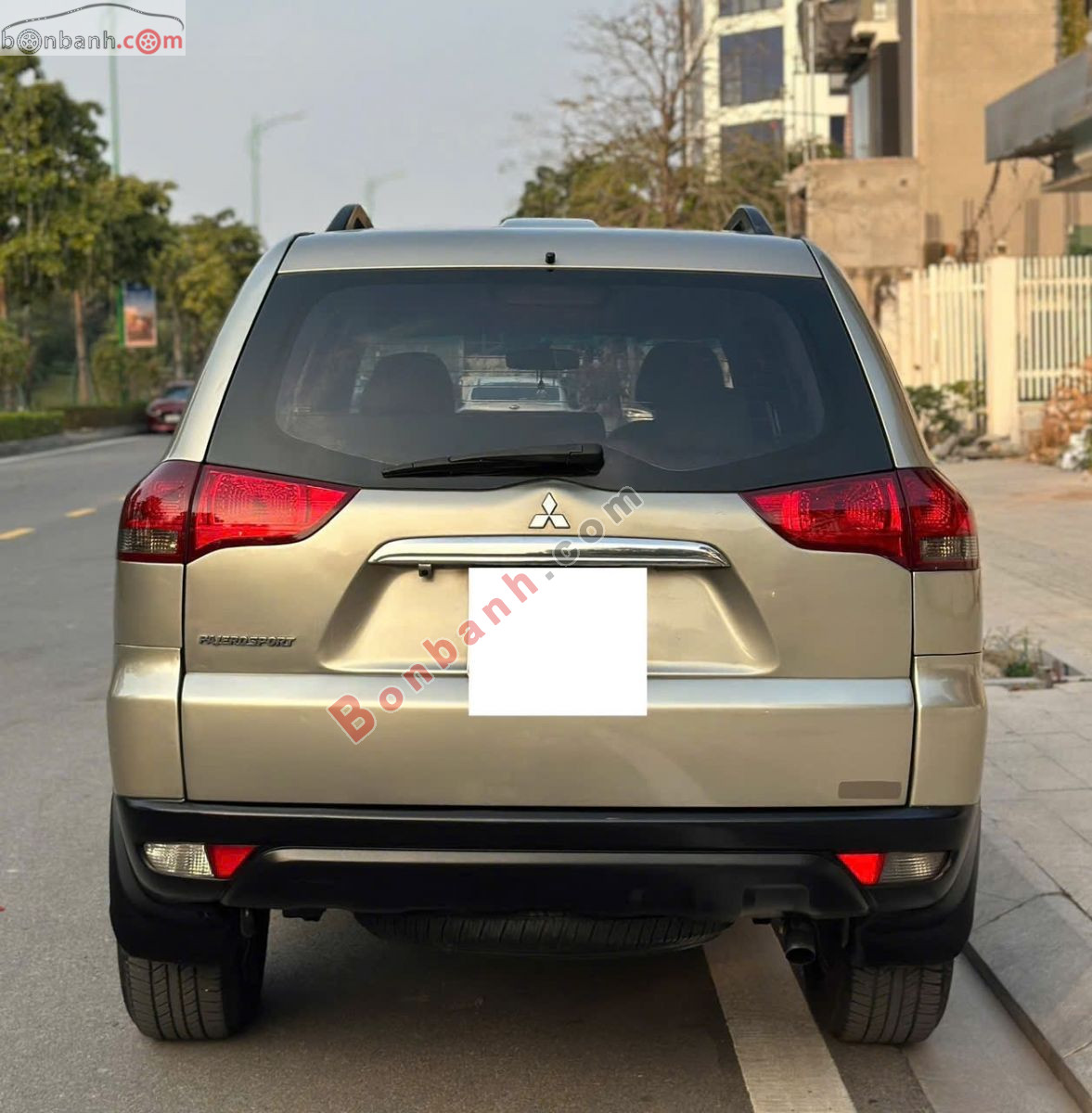 Bán ô tô Mitsubishi Pajero Sport D 4x2 MT - 2016 - xe cũ