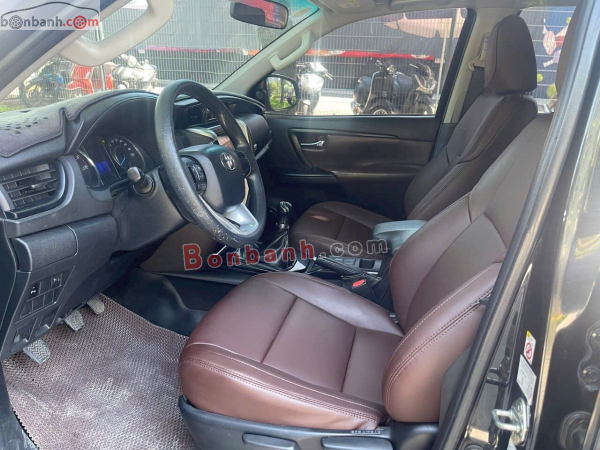 Bán ô tô Toyota Fortuner 2.4G 4x2 MT - 2019 - xe cũ