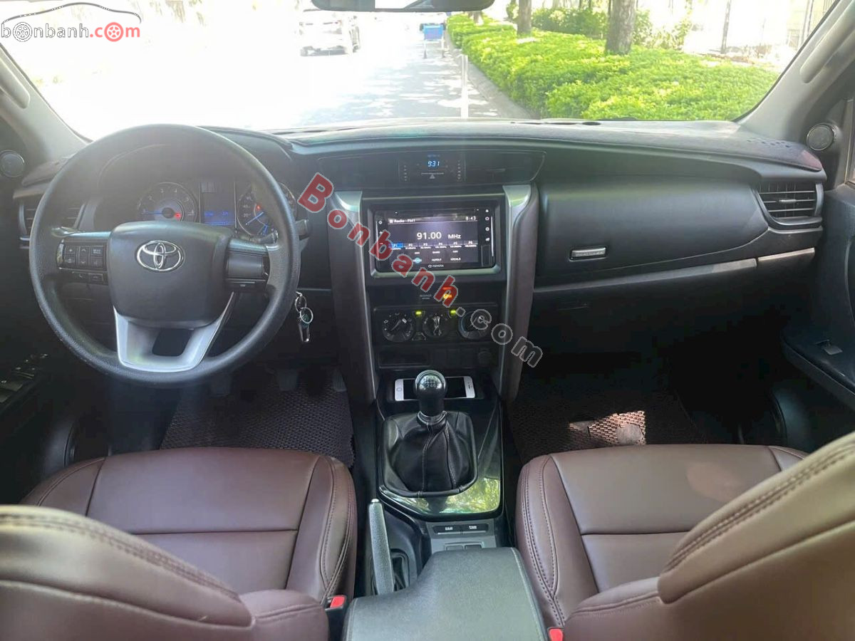 Bán ô tô Toyota Fortuner 2.4G 4x2 MT - 2019 - xe cũ