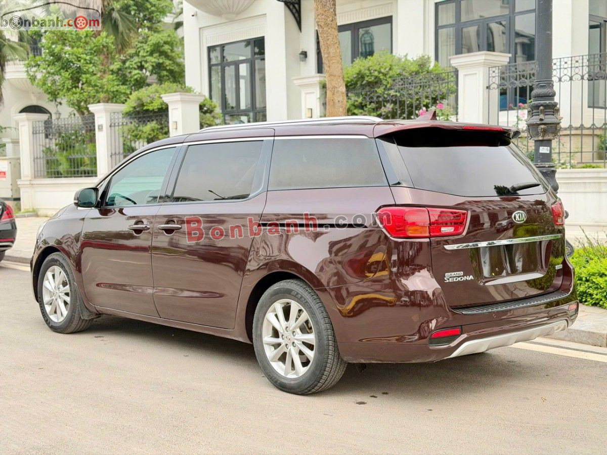 Bán ô tô Kia Sedona 2.2 DAT Deluxe - 2019 - xe cũ