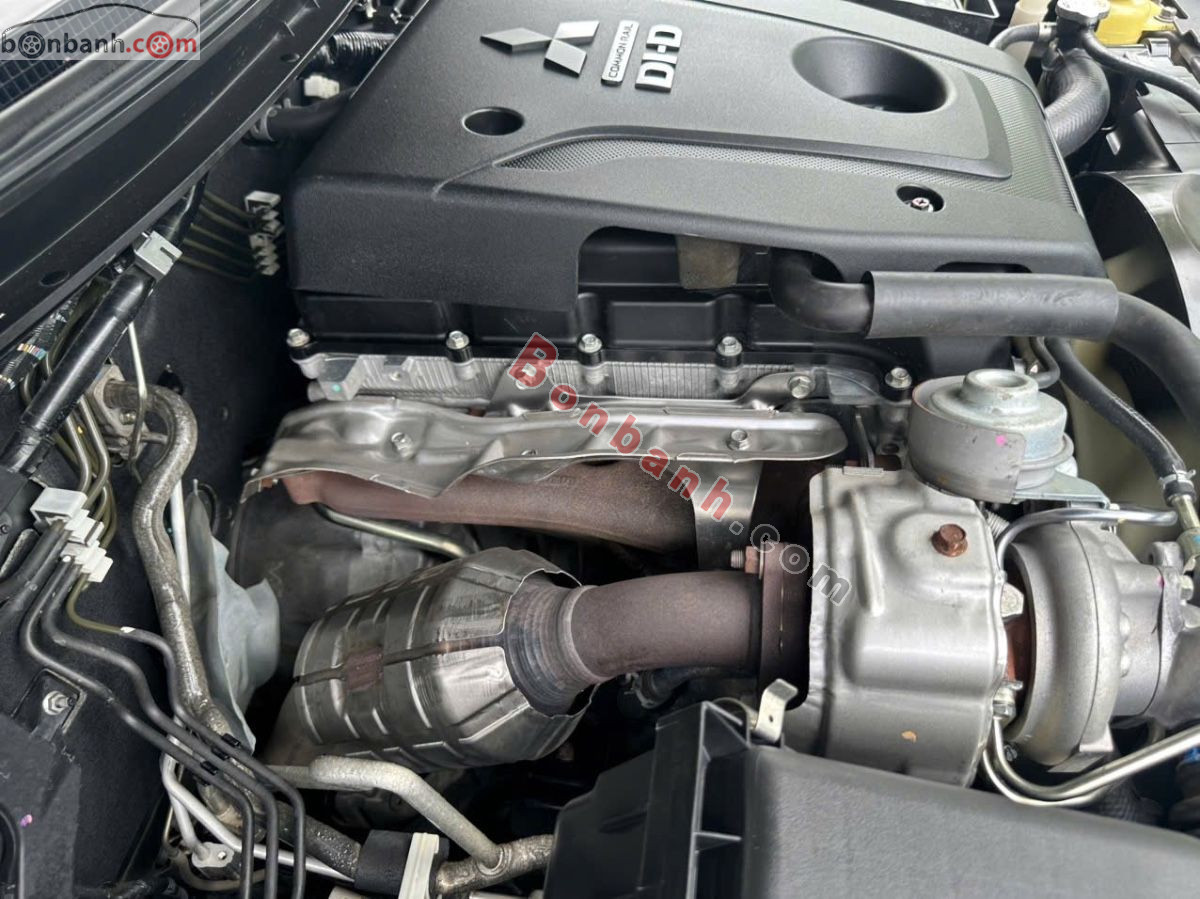 Bán ô tô Mitsubishi Pajero Sport 2.4D 4x4 AT - 2020 - xe cũ