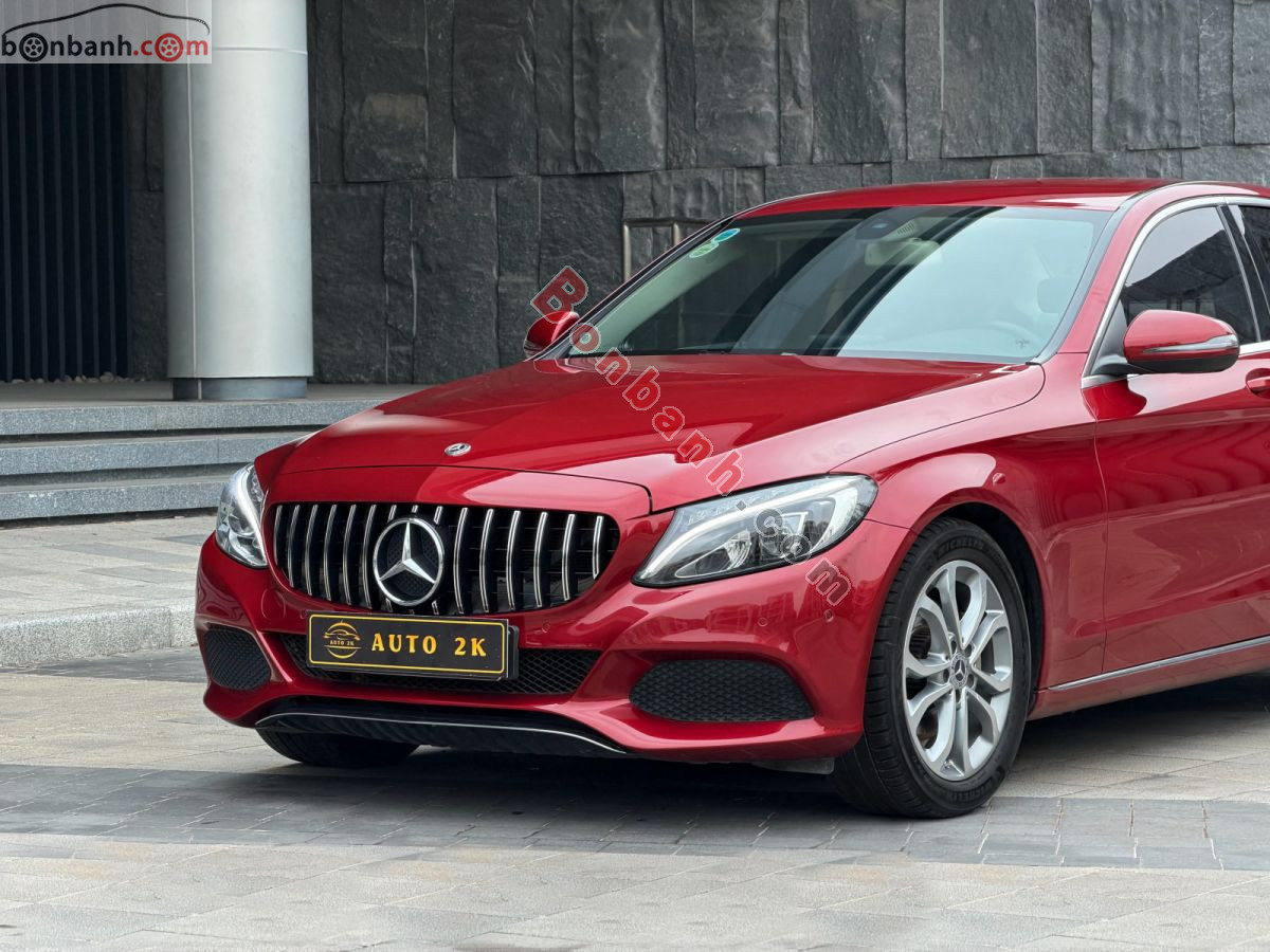 Bán ô tô Mercedes Benz C class C200 - 2018 - xe cũ