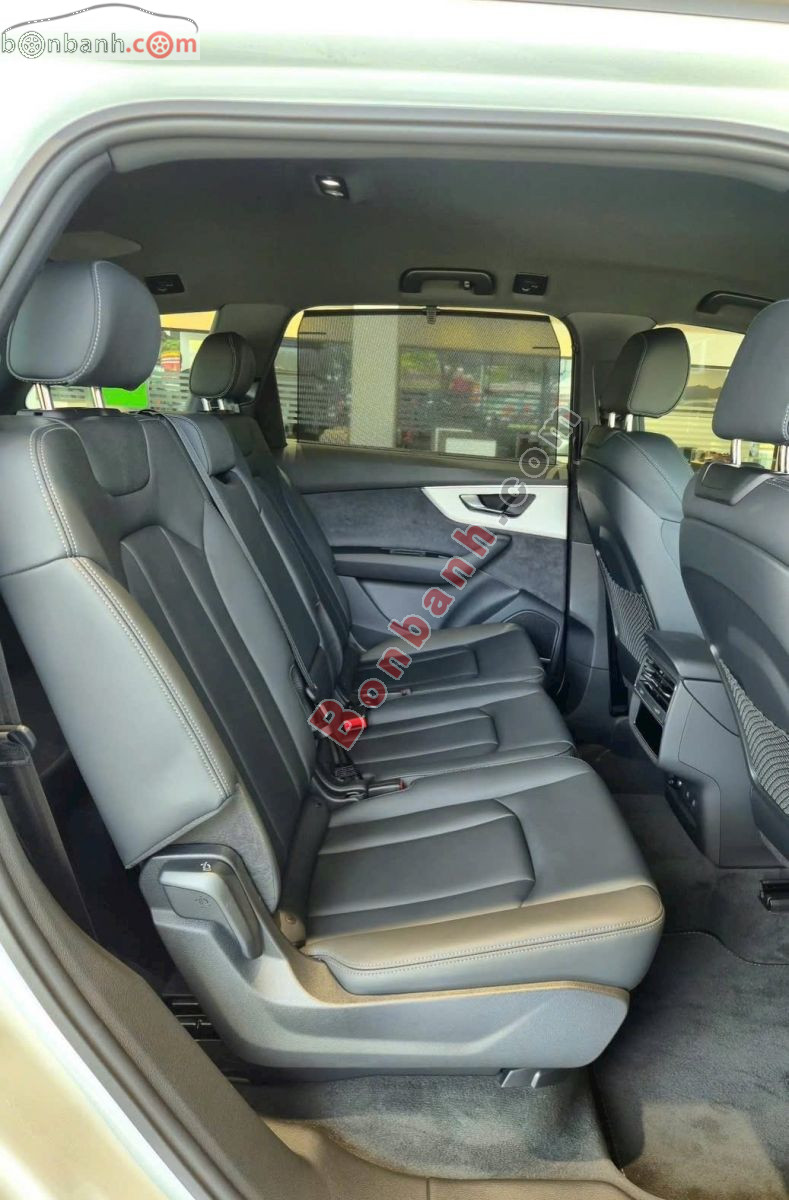 Bán ô tô Audi Q7 45 TFSI Quattro S Line - 2025 - xe mới