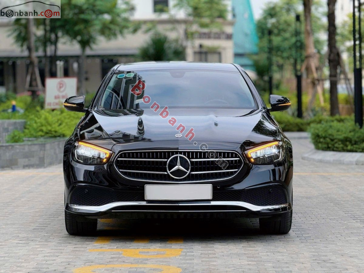 Bán ô tô Mercedes Benz E class E180 - 2022 - xe cũ