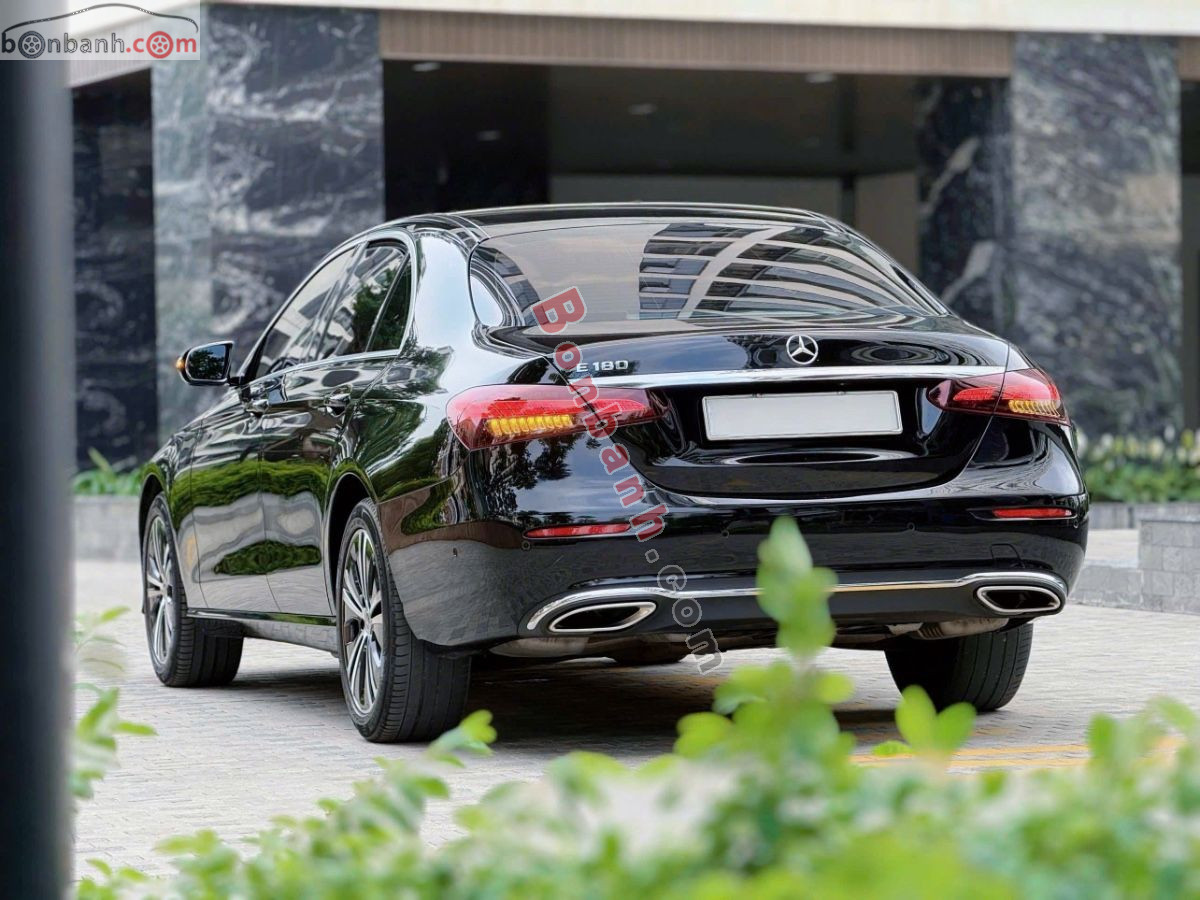 Bán ô tô Mercedes Benz E class E180 - 2022 - xe cũ
