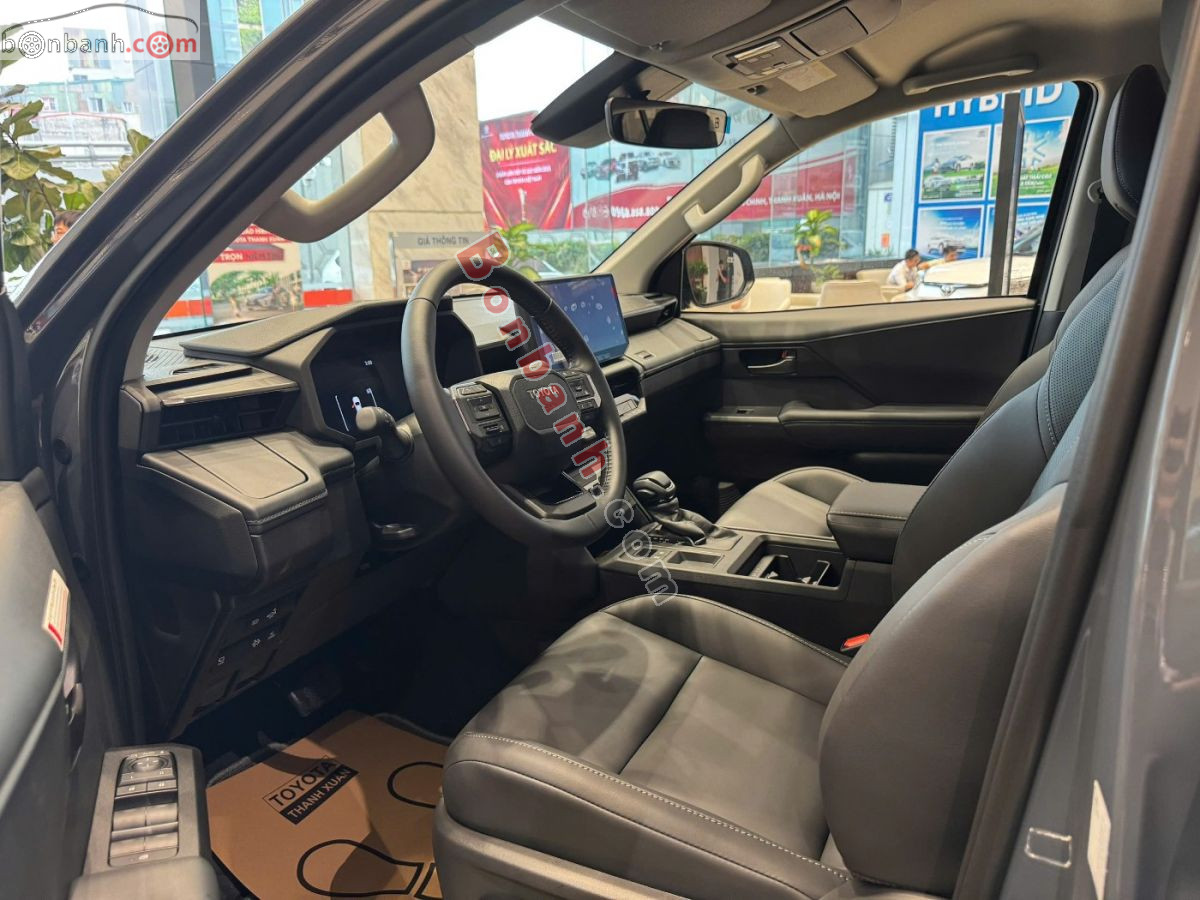 Bán ô tô Toyota Hilux Trailhunter 2.8L 4x4 AT - 2026 - xe mới