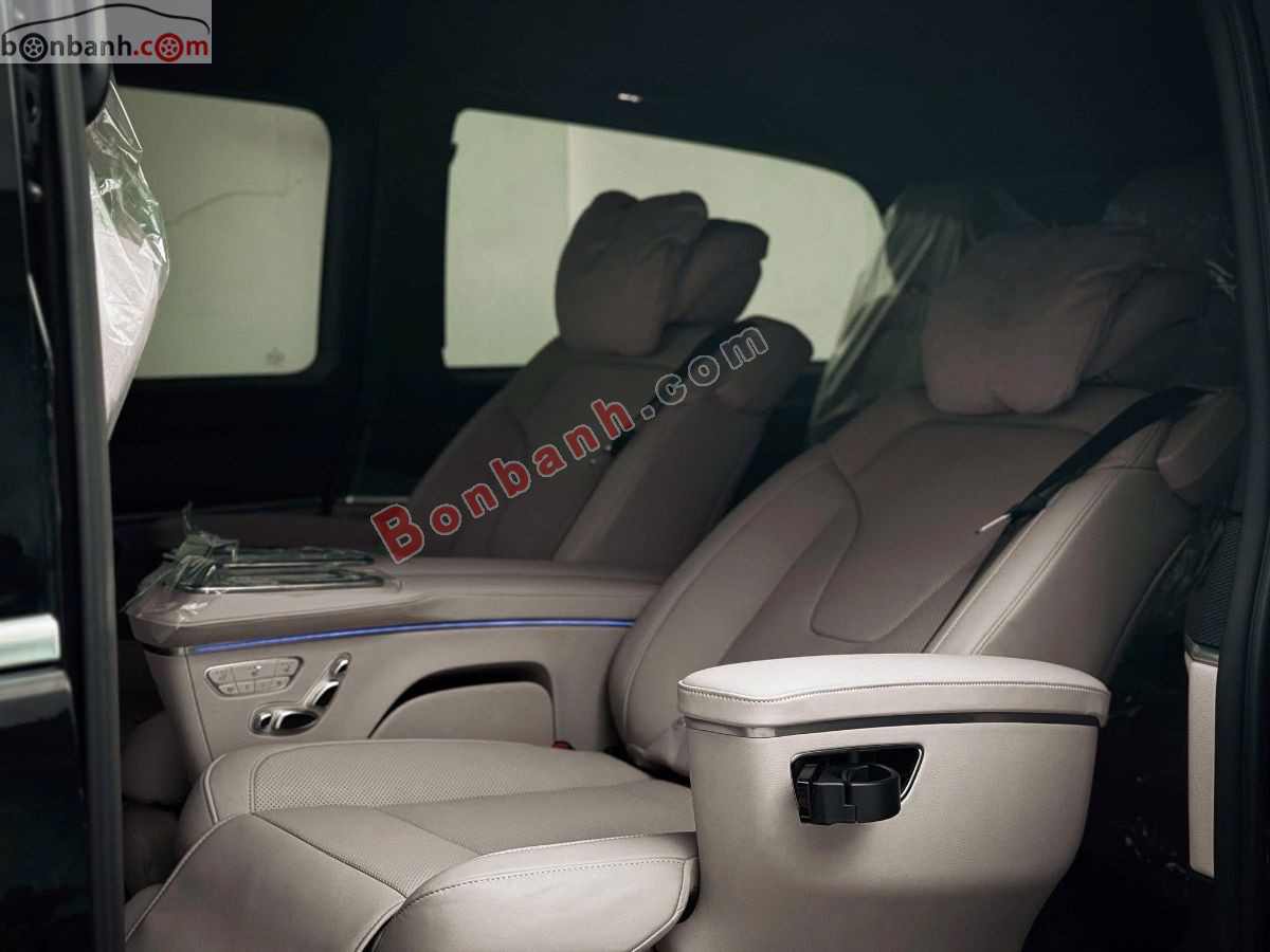 Bán ô tô Mercedes Benz V class V300 AMG - 2026 - xe mới