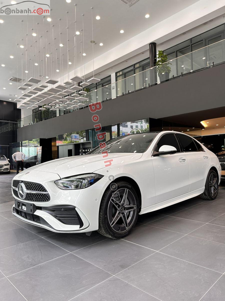 Bán ô tô Mercedes Benz C class C300 AMG - 2025 - xe mới