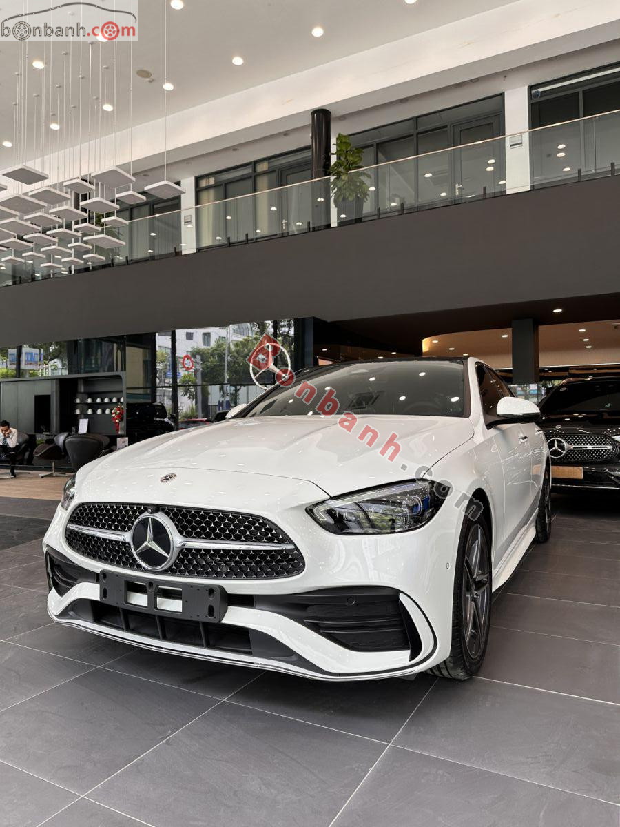 Bán ô tô Mercedes Benz C class C300 AMG - 2025 - xe mới