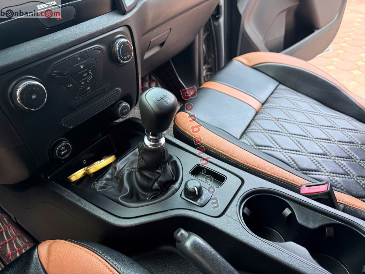 Bán ô tô Ford Ranger XL 2.2L 4x4 MT - 2021 - xe cũ