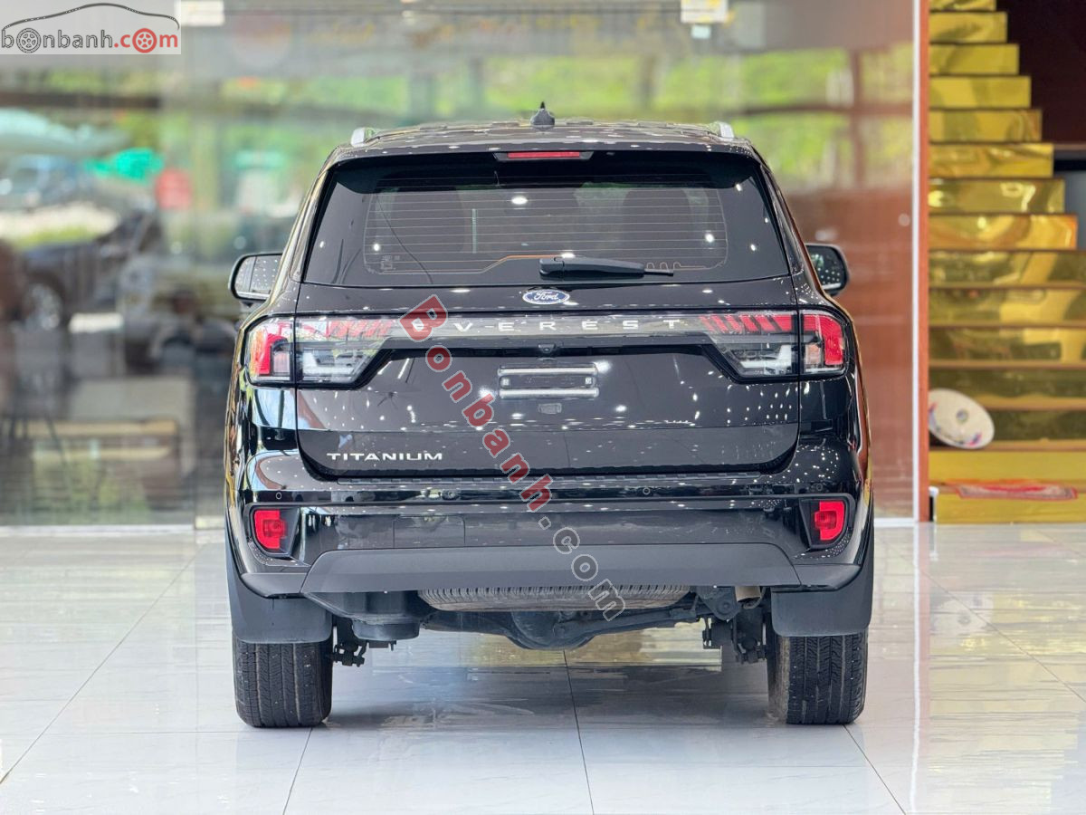 Bán ô tô Ford Everest Titanium Plus 2.0L 4x4 AT - 2024 - xe cũ