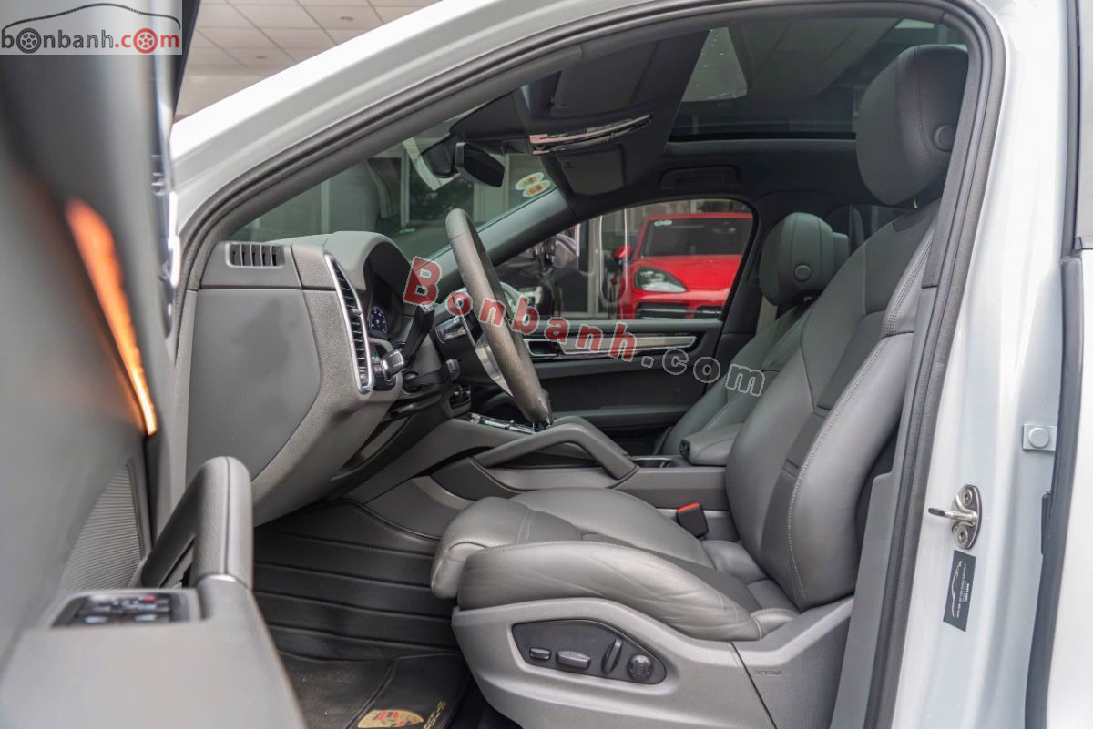 Bán ô tô Porsche Cayenne Coupe Platinum Edition - 2022 - xe cũ