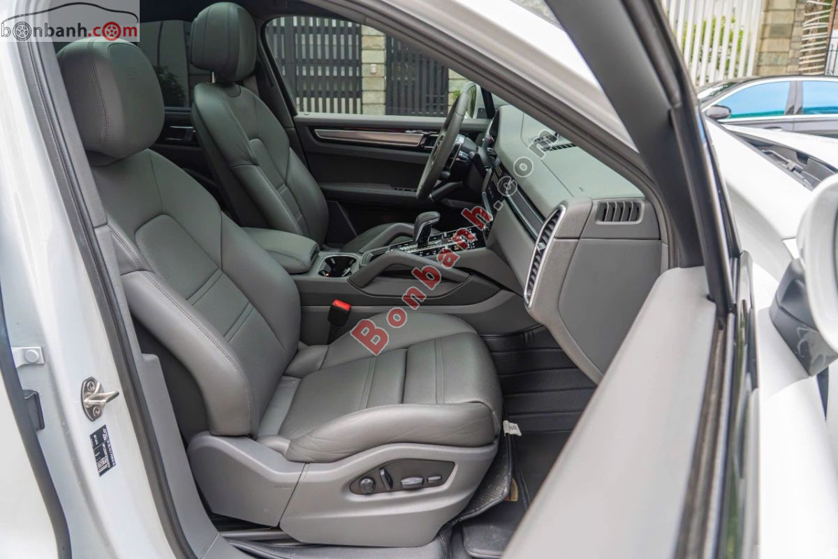 Bán ô tô Porsche Cayenne Coupe Platinum Edition - 2022 - xe cũ