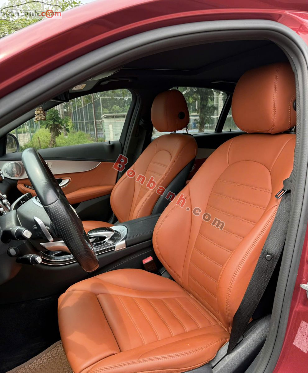 Bán ô tô Mercedes Benz C class C300 AMG - 2018 - xe cũ