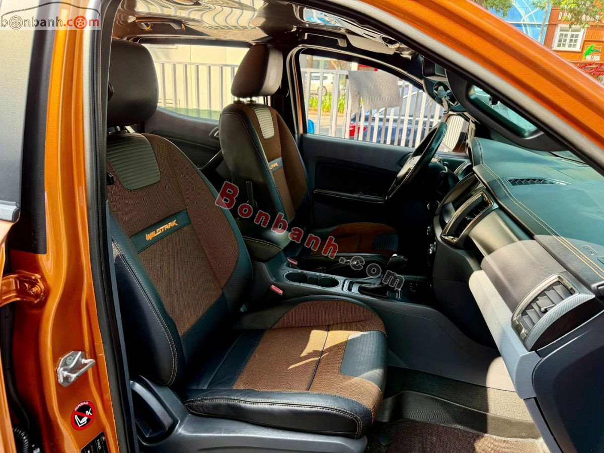 Bán ô tô Ford Ranger Wildtrak 3.2L 4x4 AT - 2016 - xe cũ