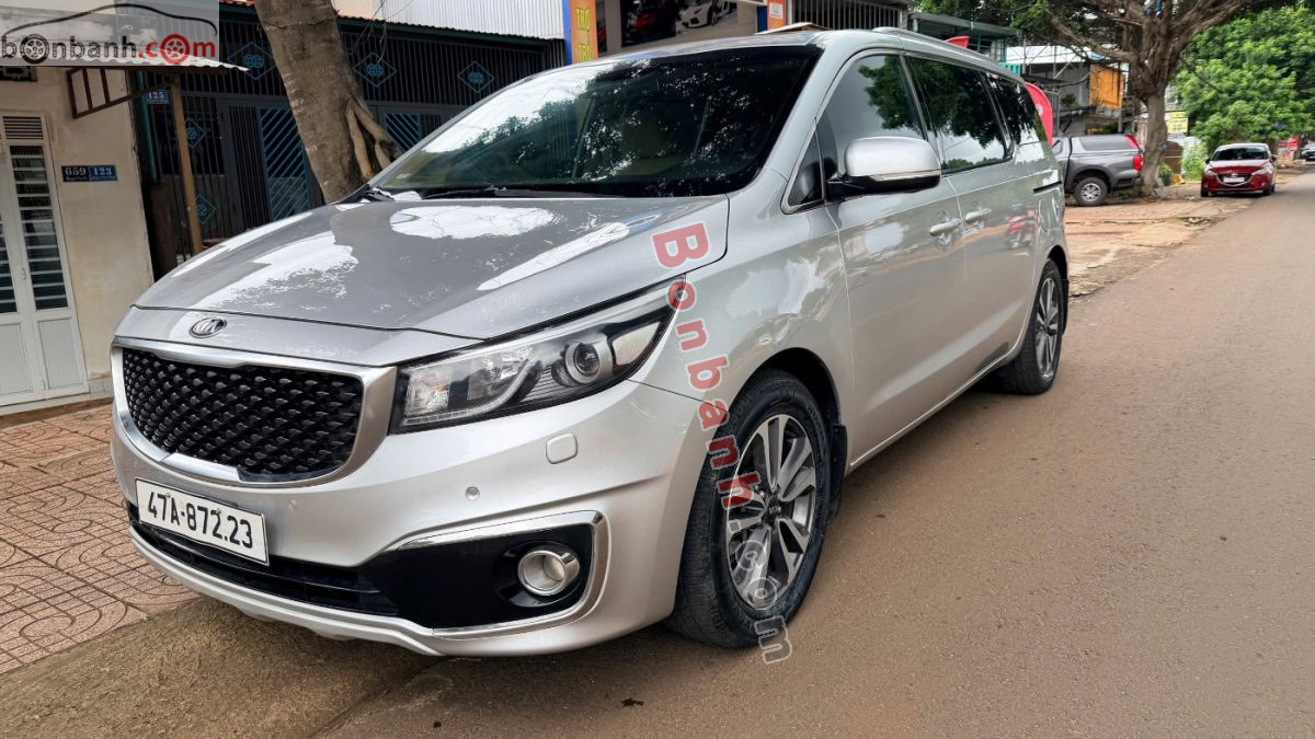 Bán ô tô Kia Sedona 2.2L DATH - 2017 - xe cũ