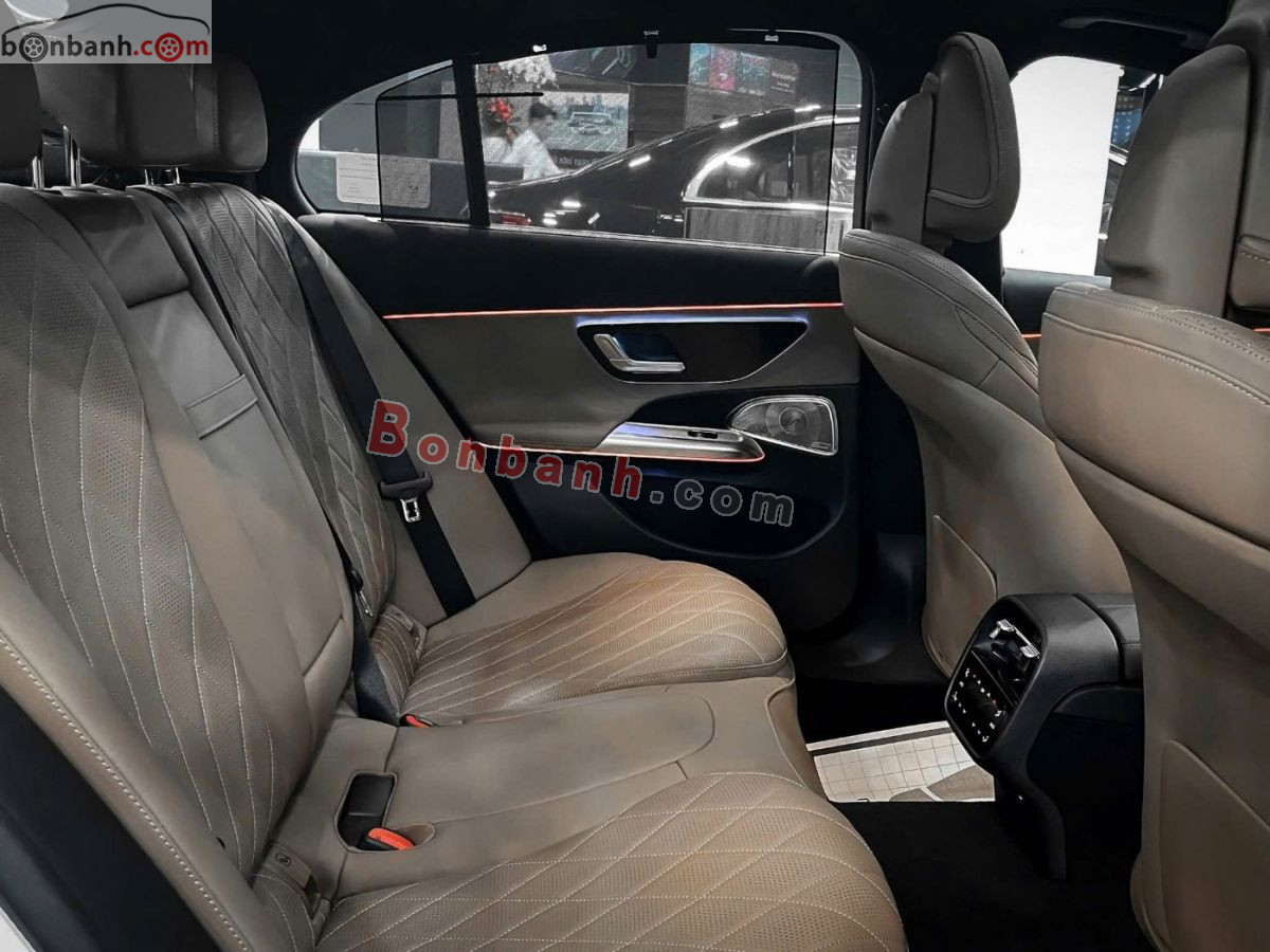 Bán ô tô Mercedes Benz E class E300 AMG - 2026 - xe mới
