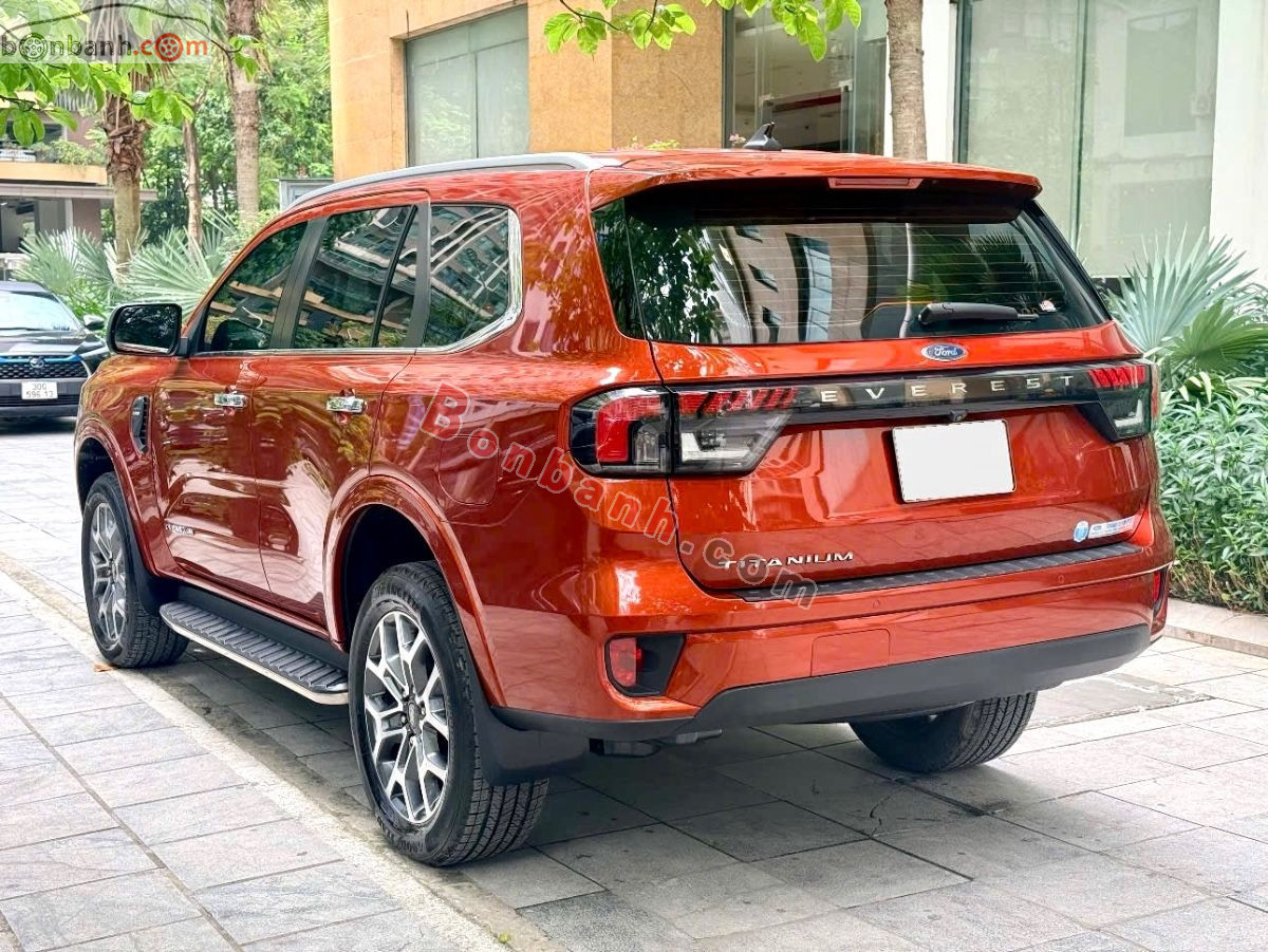 Bán ô tô Ford Everest Titanium 2.0L 4x2 AT - 2022 - xe cũ