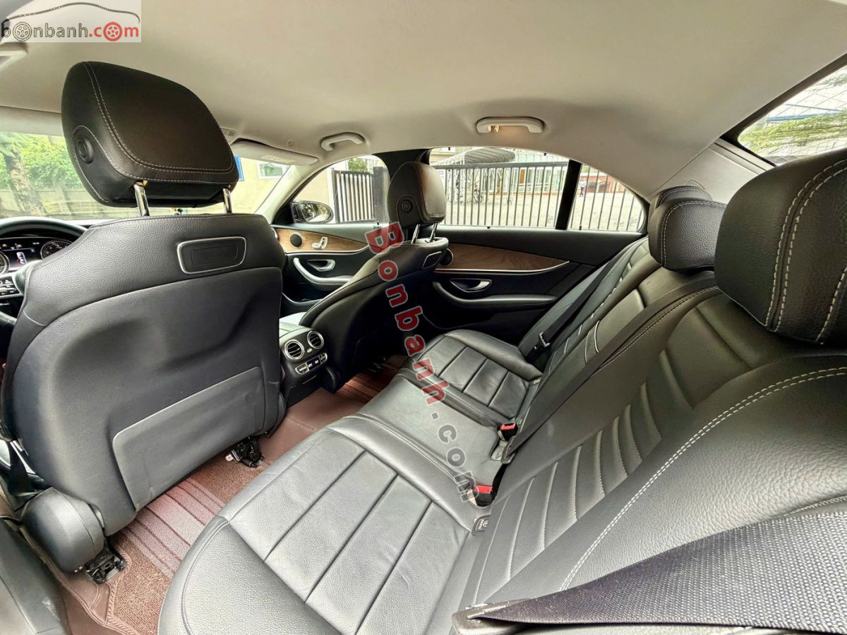 Bán ô tô Mercedes Benz E class E200 - 2019 - xe cũ