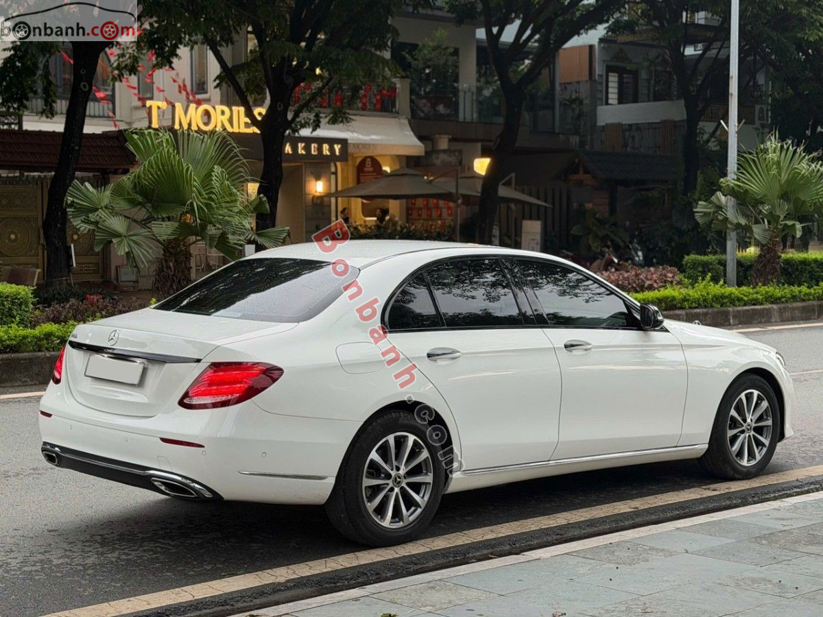 Bán ô tô Mercedes Benz E class E200 - 2019 - xe cũ