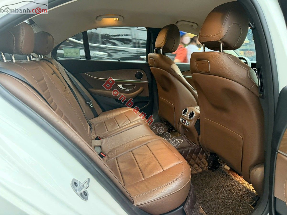 Bán ô tô Mercedes Benz E class E200 - 2019 - xe cũ